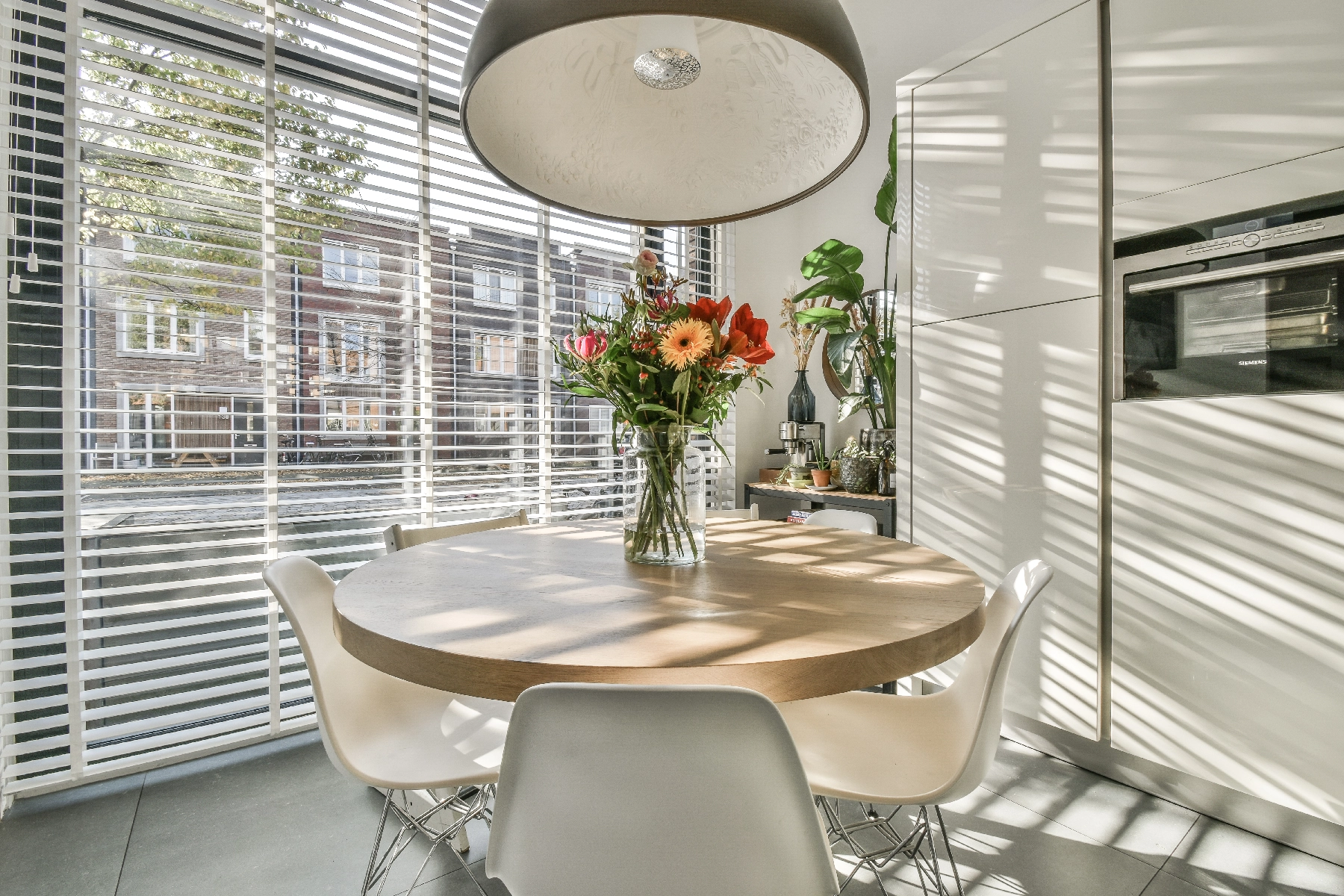 Sonnenschutz im Esszimmer